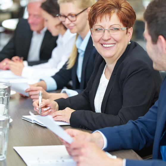 Ausbildung-Senioren-Assistenten-Akademie-HELP Ausbildung Senioren Assistenten Akademie HELP-Akademie: Hilfe durch Experten für Lebensqualität im Alter mit Prüfung und Zertifikat