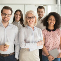 Sie wollen Menschen bewegen? Dann beginnen Sie jetzt! Der neue Zertifikatslehrgang "Coaching & Businesscoaching mit sinnvoller KI Unterstützung" der HELP Akademie ist mehr als eine Ausbildung - es ist eine Reise zu Ihrem wahren Potenzial.