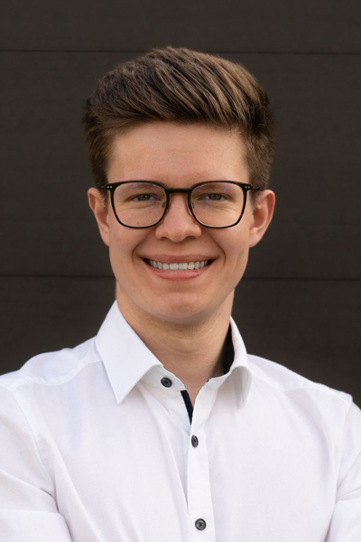 Bild-Vita_Tobias-Pollerspoeck