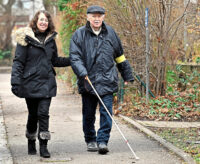 Seniorenassistenz, die Lebensfreude zurückbringt – Zeitungsbericht über die HELP Akademie