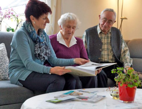 Seniorenassistent/in werden – mit einer Weiterbildung der HELP Akademie